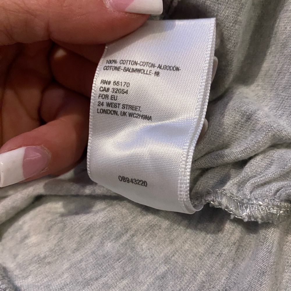 Urban Outfitters Light Gray Tie-Front Crop Top - Picture 11 of 14